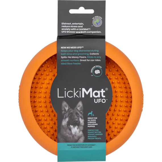 LickiMat UFO in orange with label