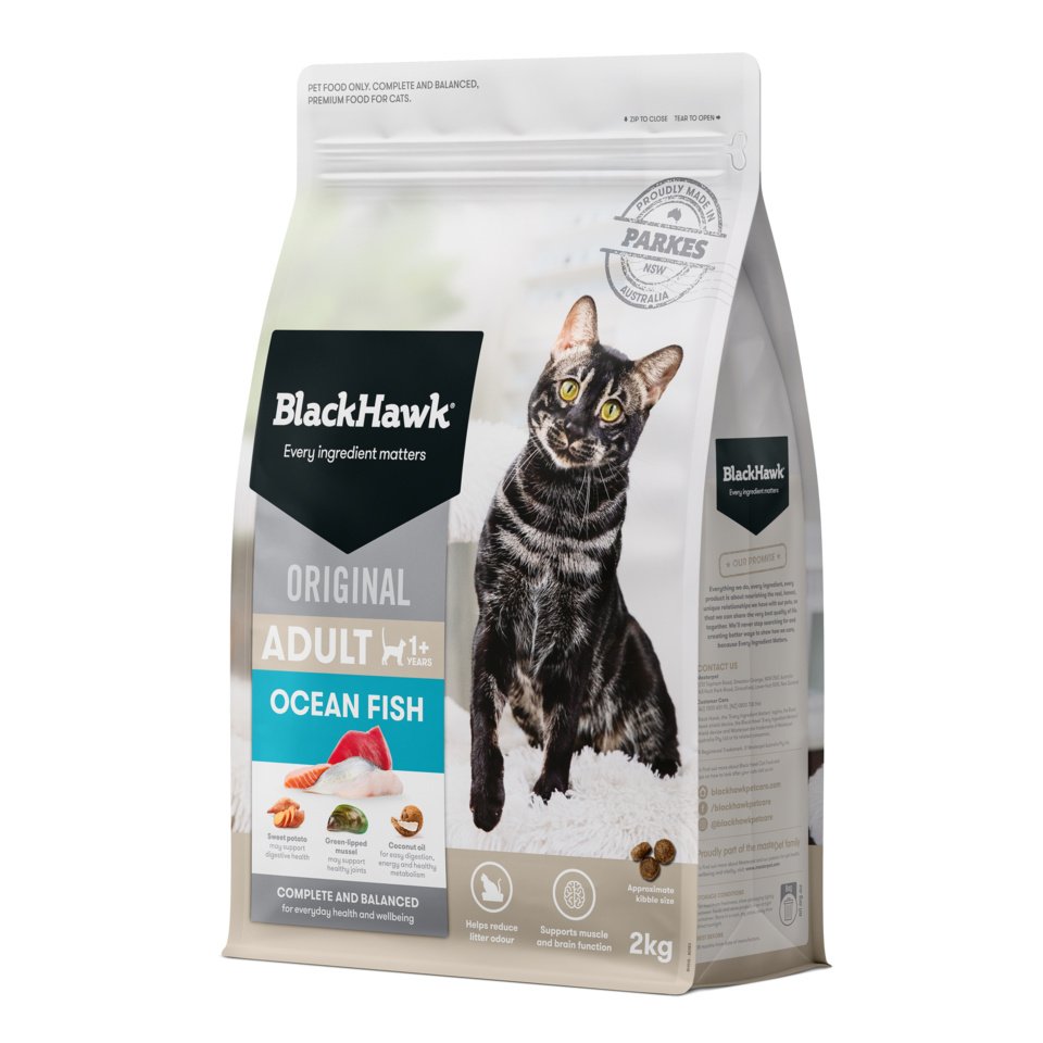Black Hawk Adult Cat Ocean Fish 2kg front of pack