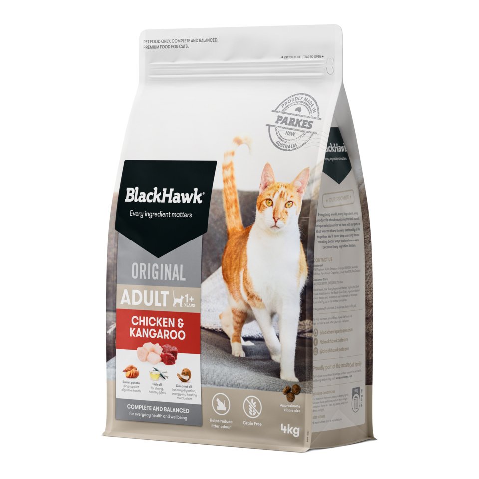 Black Hawk Adult Cat Chicken & Kangaroo 4kg front of pack