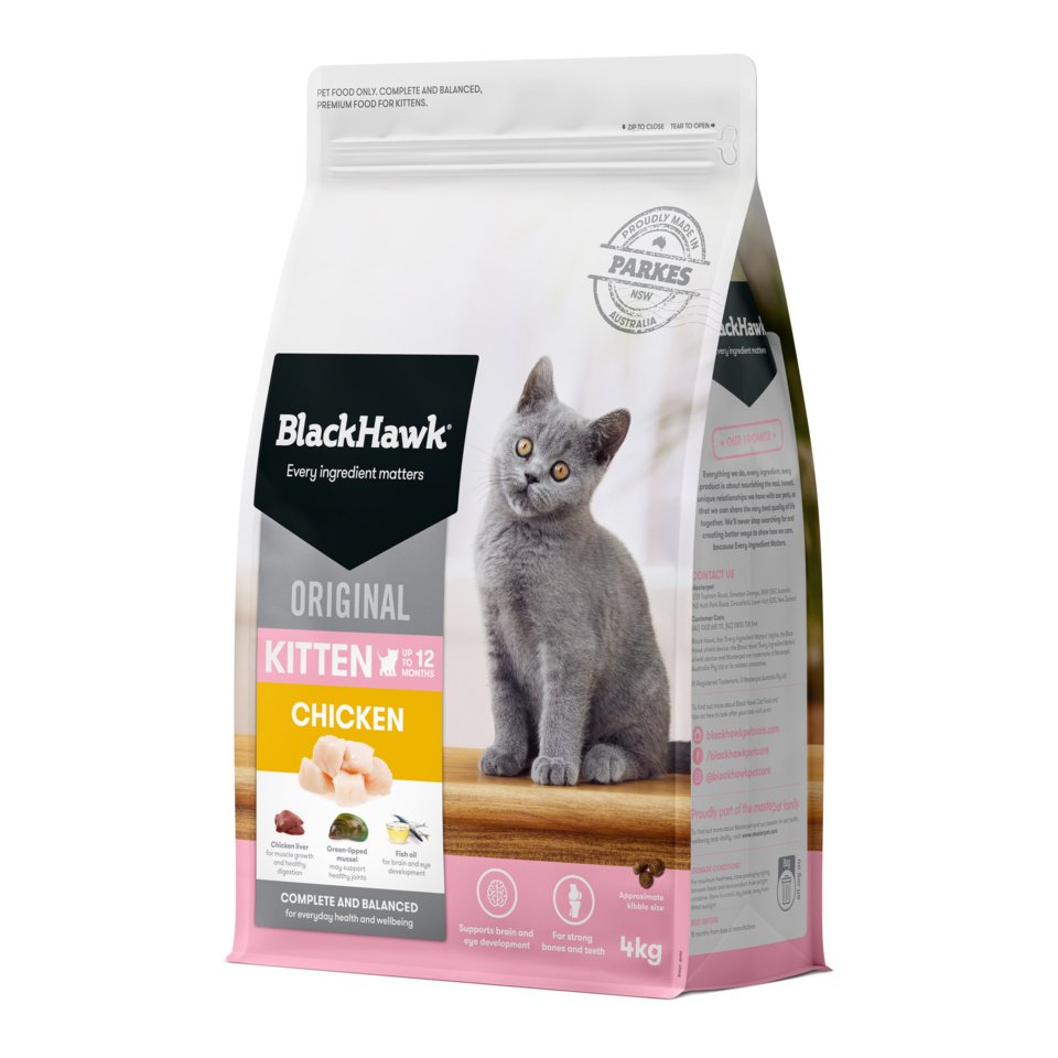 Black Hawk Kitten Chicken dry food, 4kg bag front view