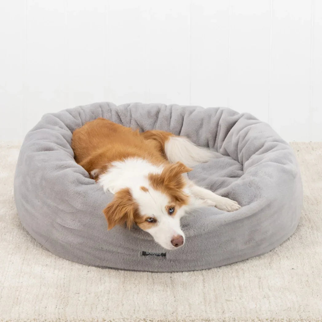 Snooza Cuddler – Luxe Fur Cuddler