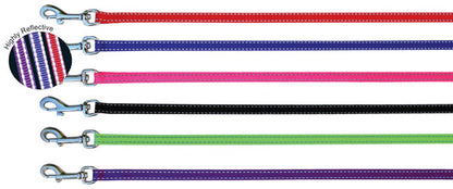 Close-up of reflective thread woven into the Beau Pets puppy lead
