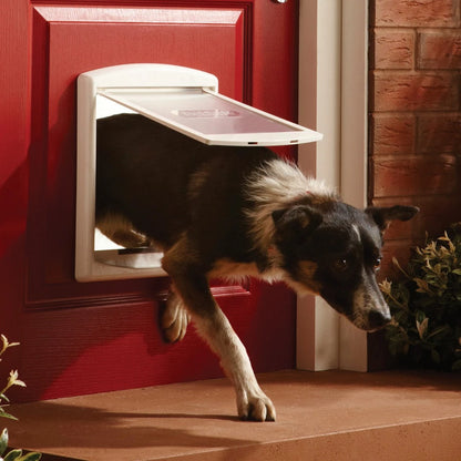 PetSafe Staywell 2-Way Pet Door closing panel fitted in place